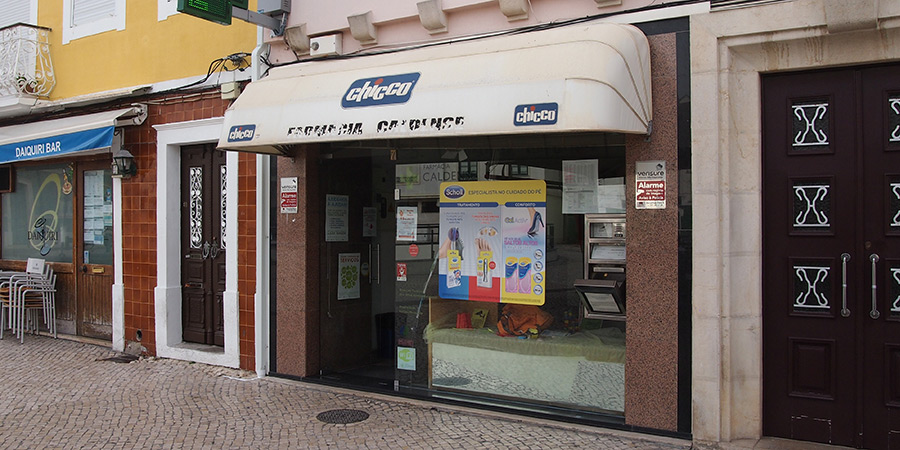 Farmacia Caldense på Praça 5 de Outubro är ett av flera apotek i Caldas da Rainha.