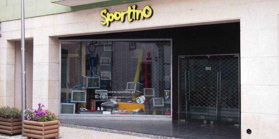 Sportino är en populär sportaffär, utbudet av butiker i Caldas da Rainha är stort.
