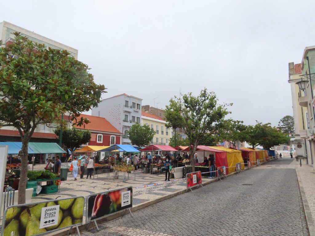 Praça da Fruta i Caldas da Rainha