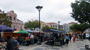 Praca da Fruta Caldas da Rainha Visit Caldas da Rainha